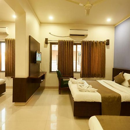Hotel Pride Inn Shirdi Extérieur photo