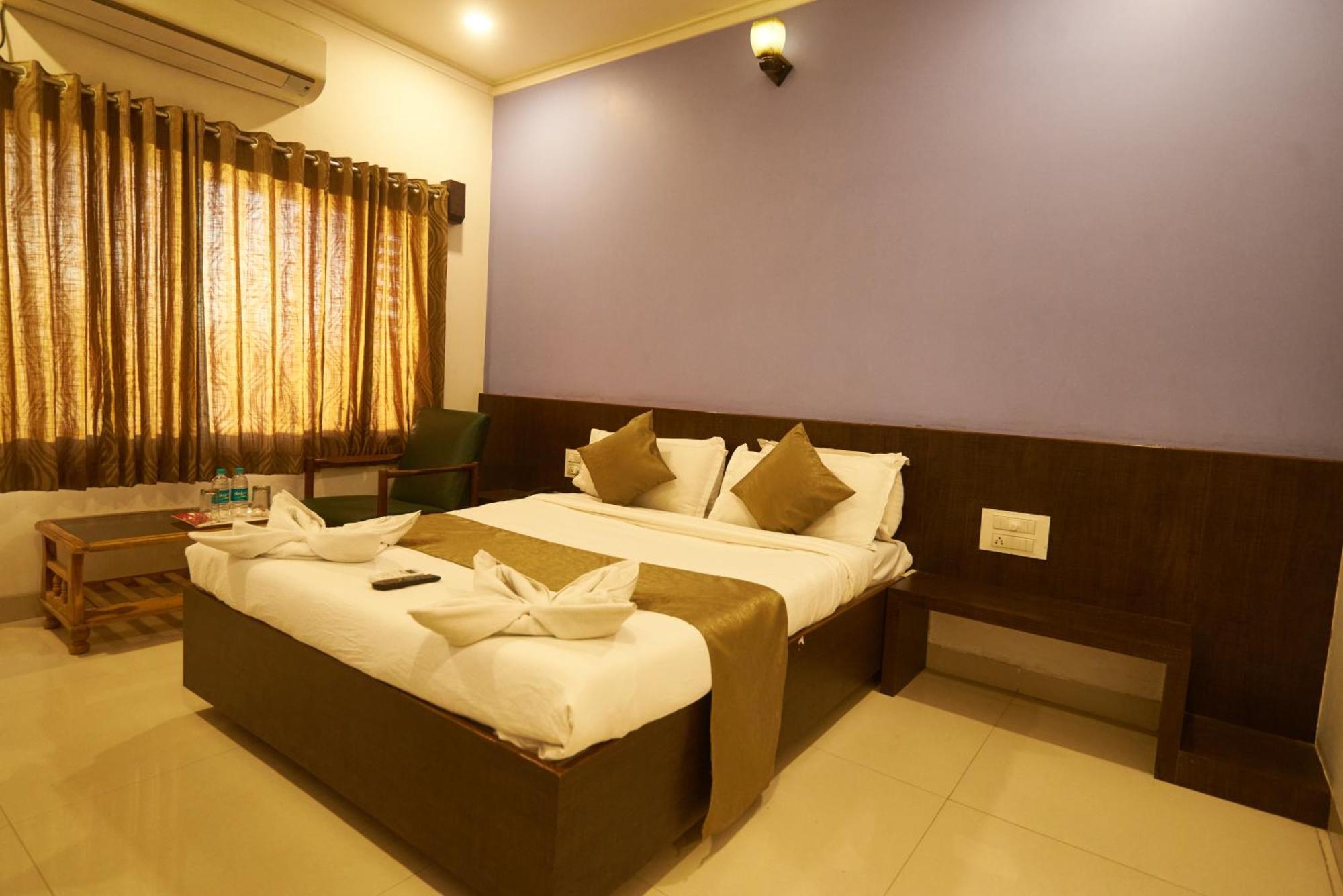 Hotel Pride Inn Shirdi Extérieur photo