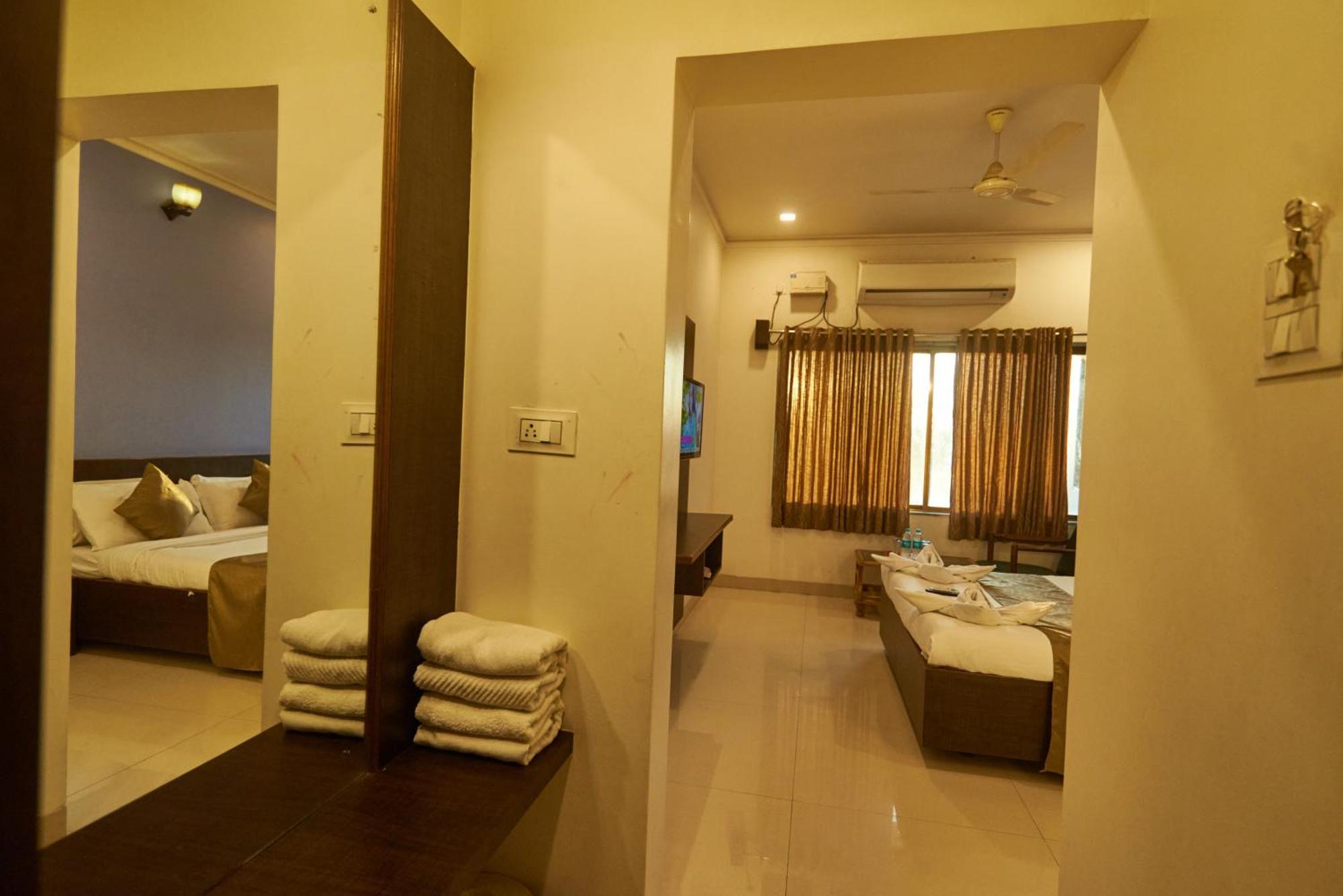 Hotel Pride Inn Shirdi Extérieur photo