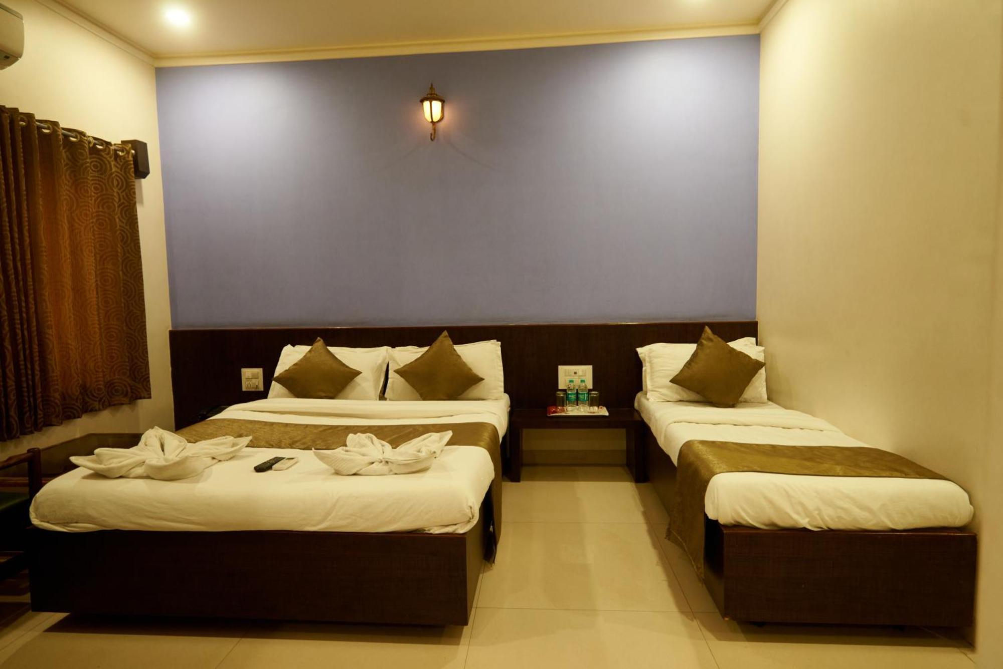 Hotel Pride Inn Shirdi Extérieur photo