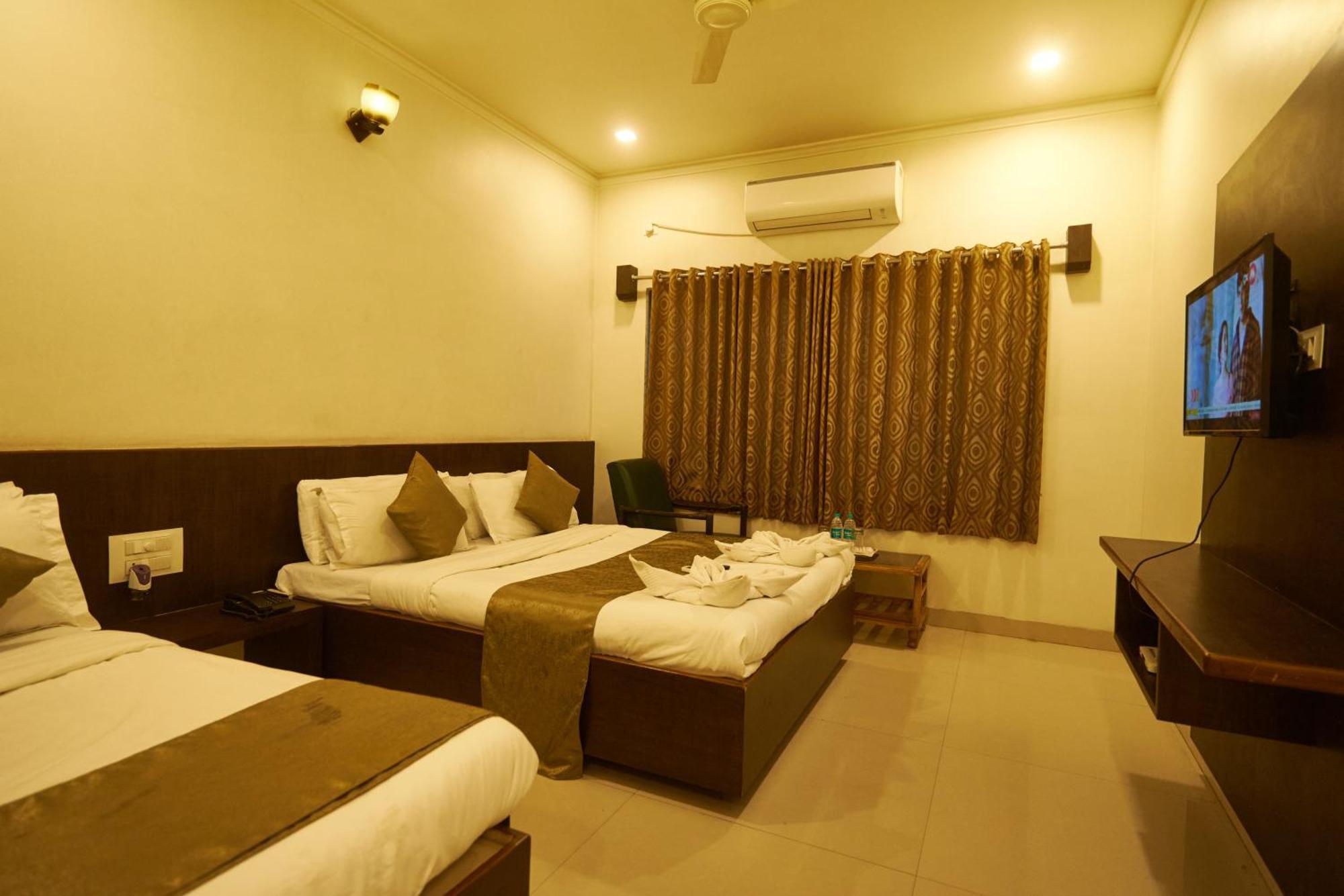 Hotel Pride Inn Shirdi Extérieur photo